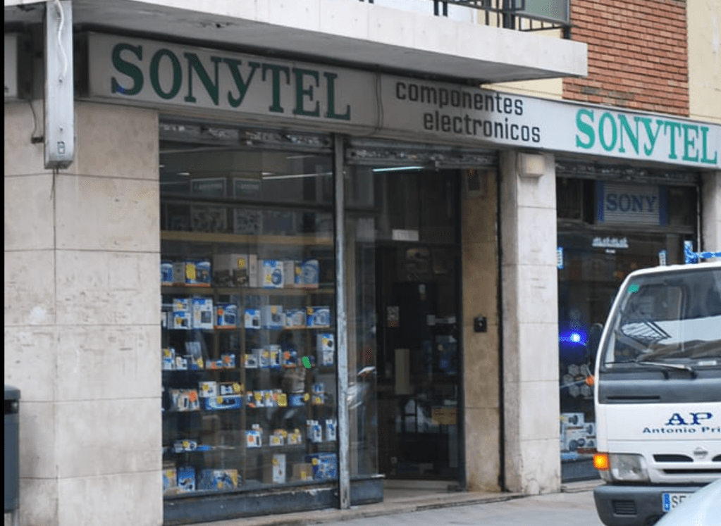 Fachada de SONYTEL en Huelva.